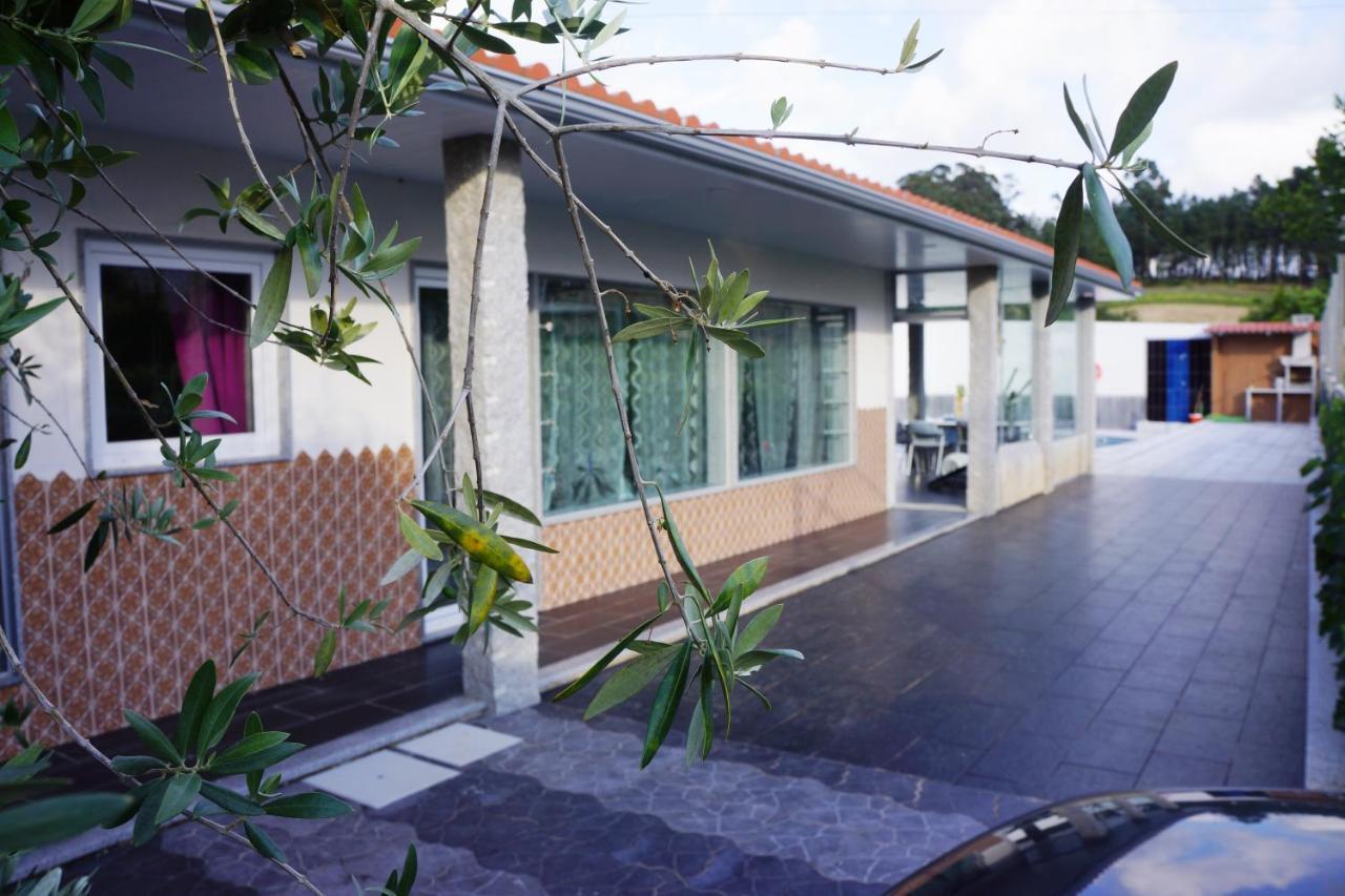 Casinha Das Bonecas - Casa Com Piscina Privada Aveiro Bagian luar foto