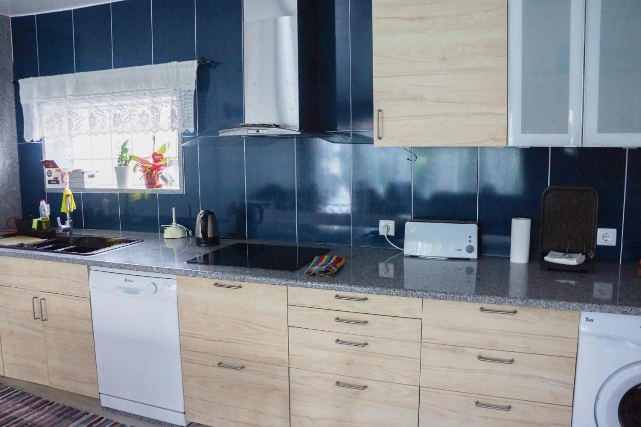 Casinha Das Bonecas - Casa Com Piscina Privada Aveiro Bagian luar foto