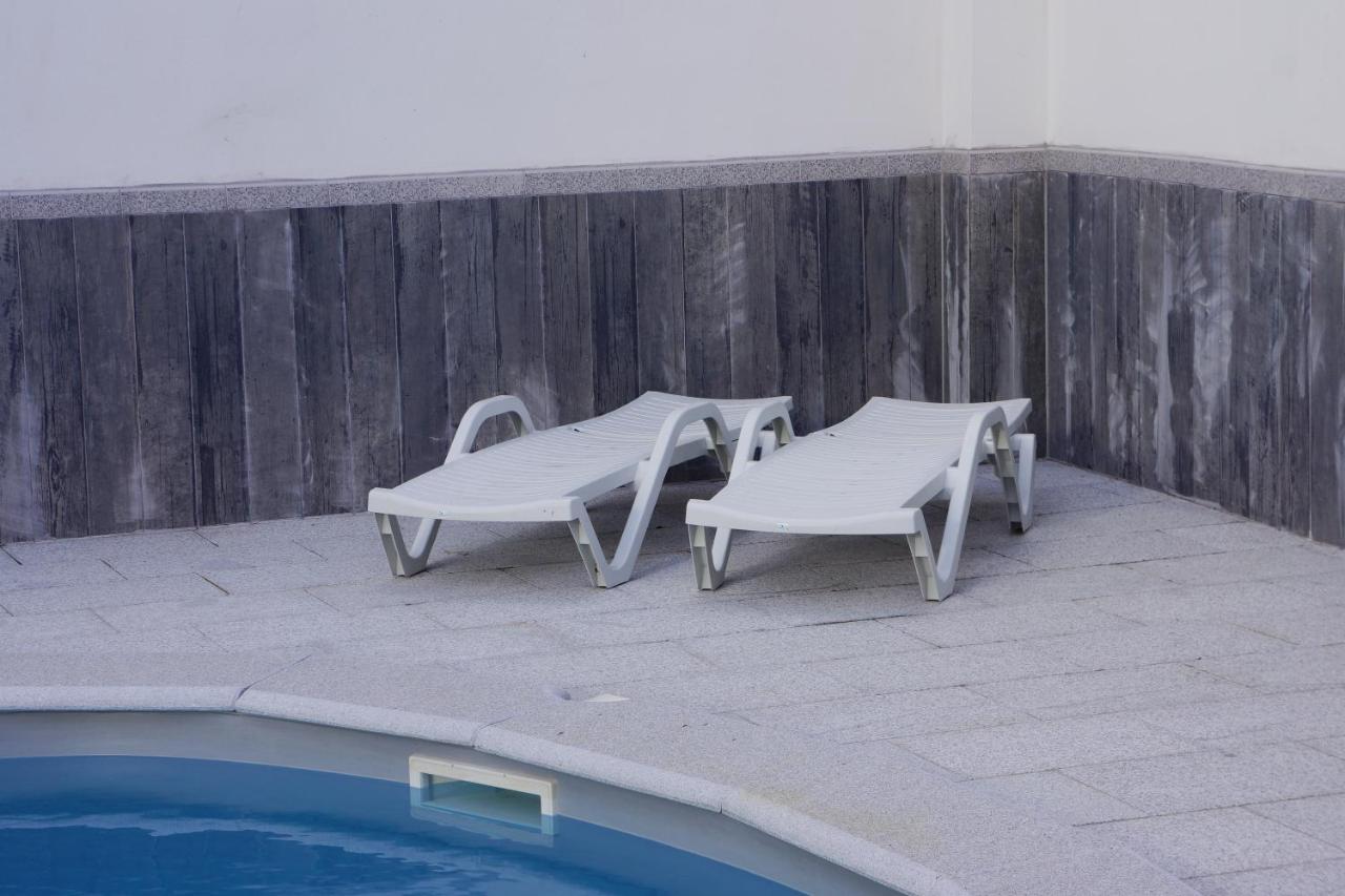 Casinha Das Bonecas - Casa Com Piscina Privada Aveiro Bagian luar foto