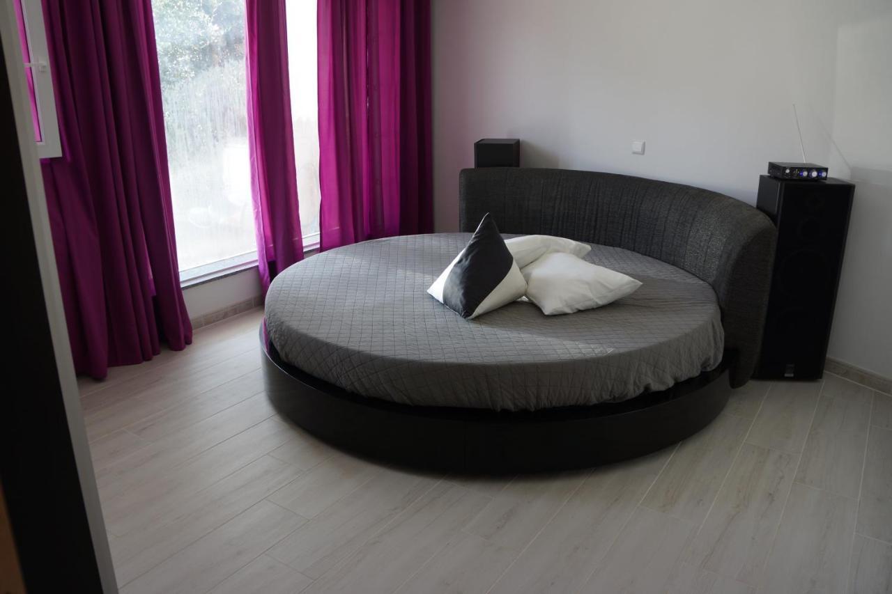 Casinha Das Bonecas - Casa Com Piscina Privada Aveiro Bagian luar foto