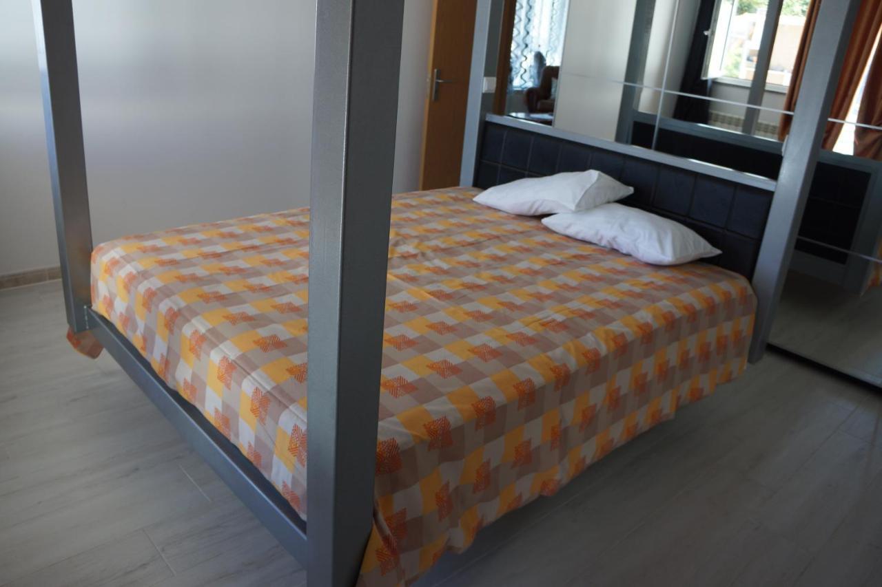 Casinha Das Bonecas - Casa Com Piscina Privada Aveiro Bagian luar foto