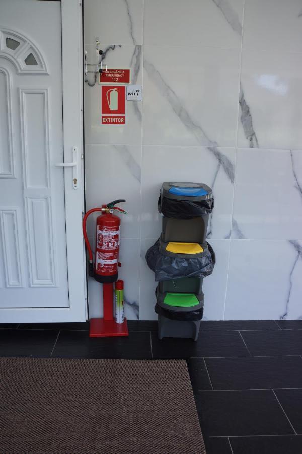 Casinha Das Bonecas - Casa Com Piscina Privada Aveiro Bagian luar foto